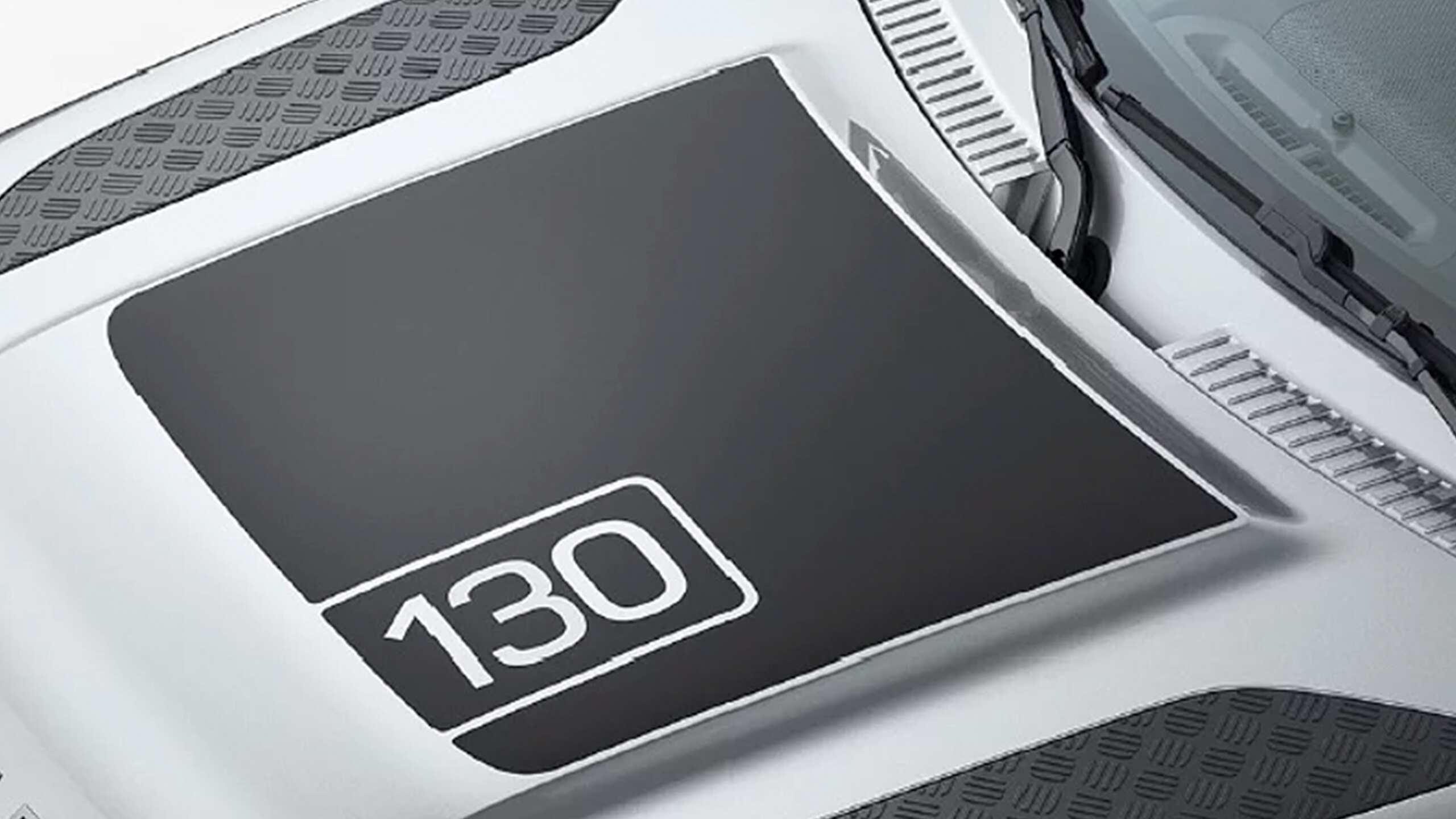 Defender 130_Matte_Black_Sticker